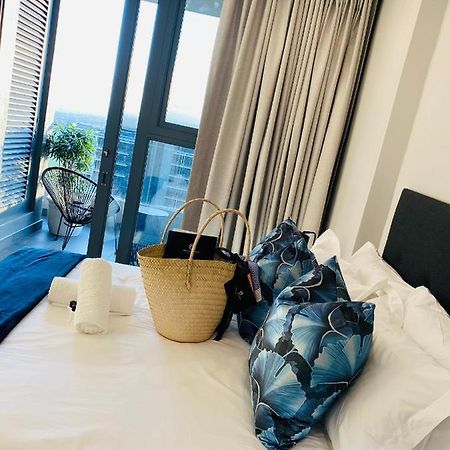 Umhlanga Arch 10Th Floor- Sea Views! Daire Durban Dış mekan fotoğraf