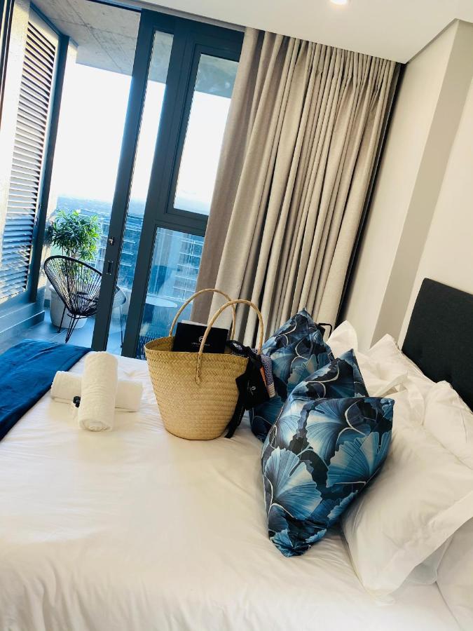 Umhlanga Arch 10Th Floor- Sea Views! Daire Durban Dış mekan fotoğraf